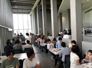 1908281.jpg